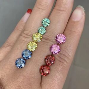 5 pairs of earrings